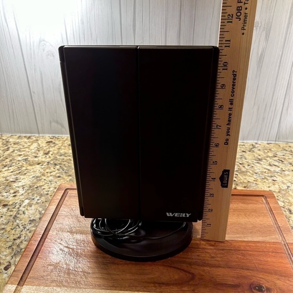 Weily fold out make up mirror - Picture 10 of 15